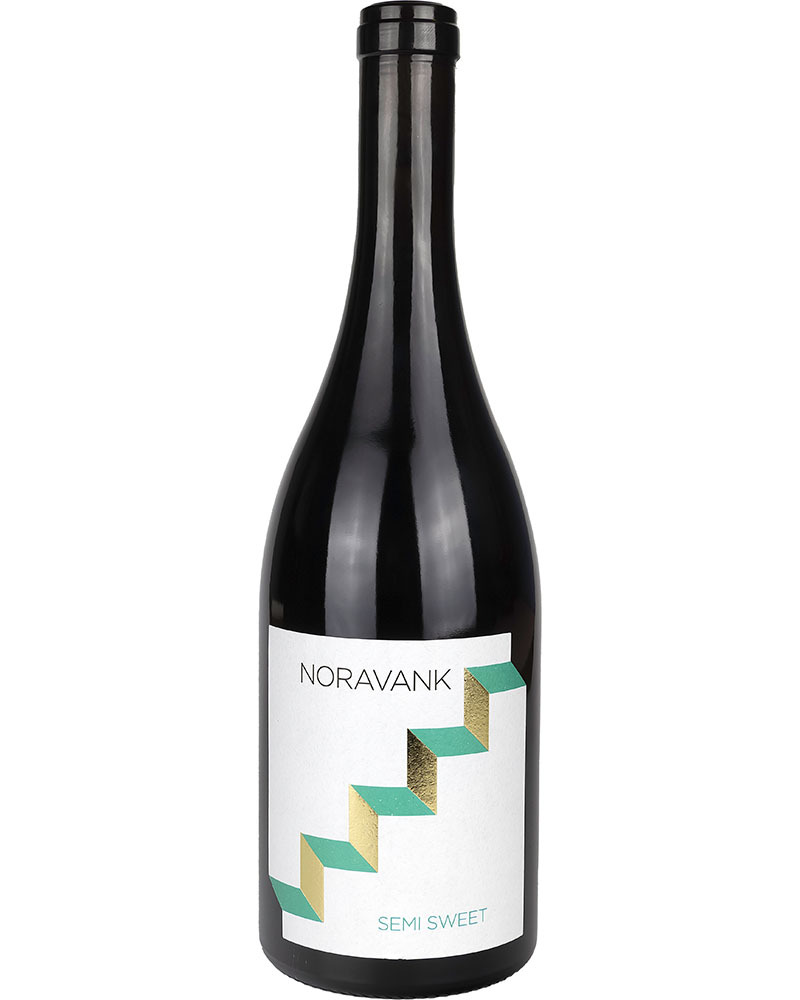 Вино Maran Winery Нораванк Красное Полусладкое 12%, 0,75 л, Армения